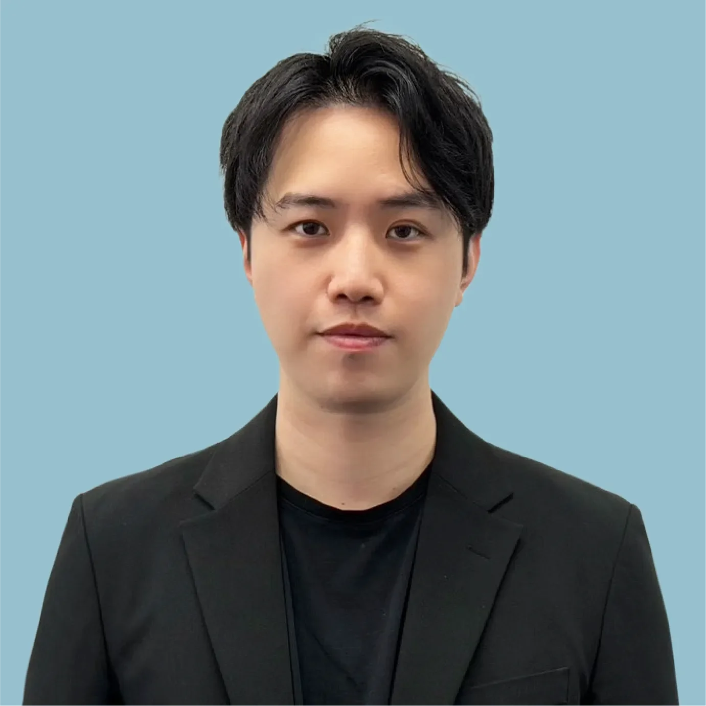 代表取締役 陳逸翔